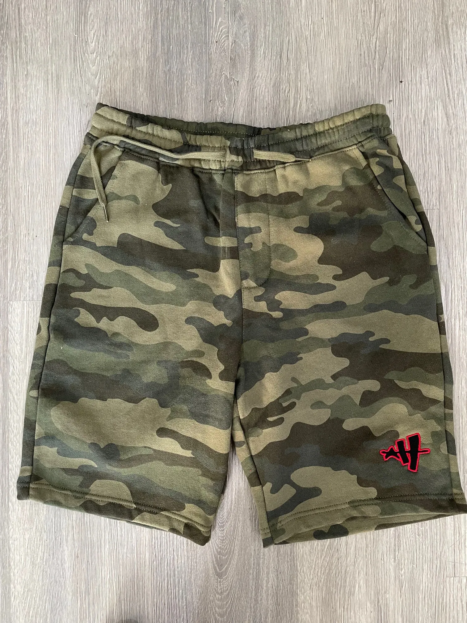 Under armour best sale camo fleece shorts